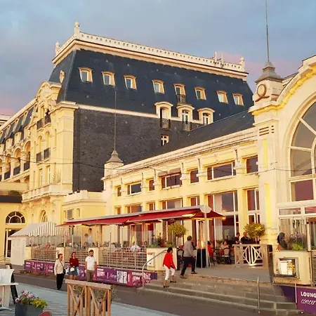 Front De - Acces Direct * Cabourg